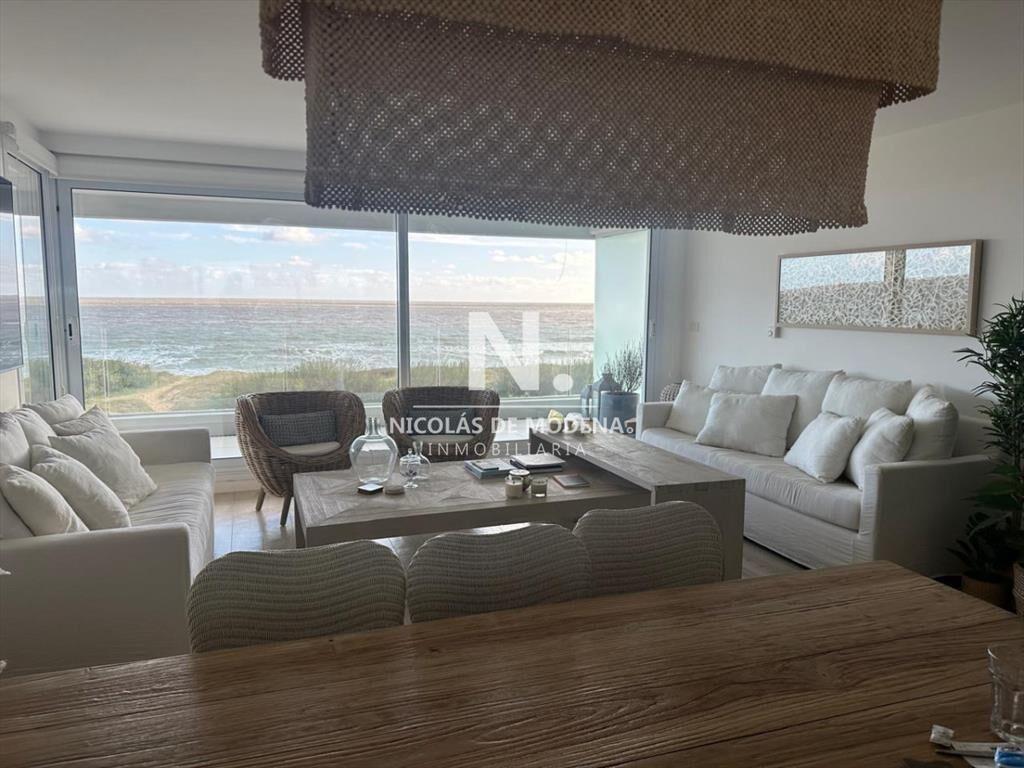 EXCELENTE APARTAMENTO A LA VENTA CON TODA LA AL 3