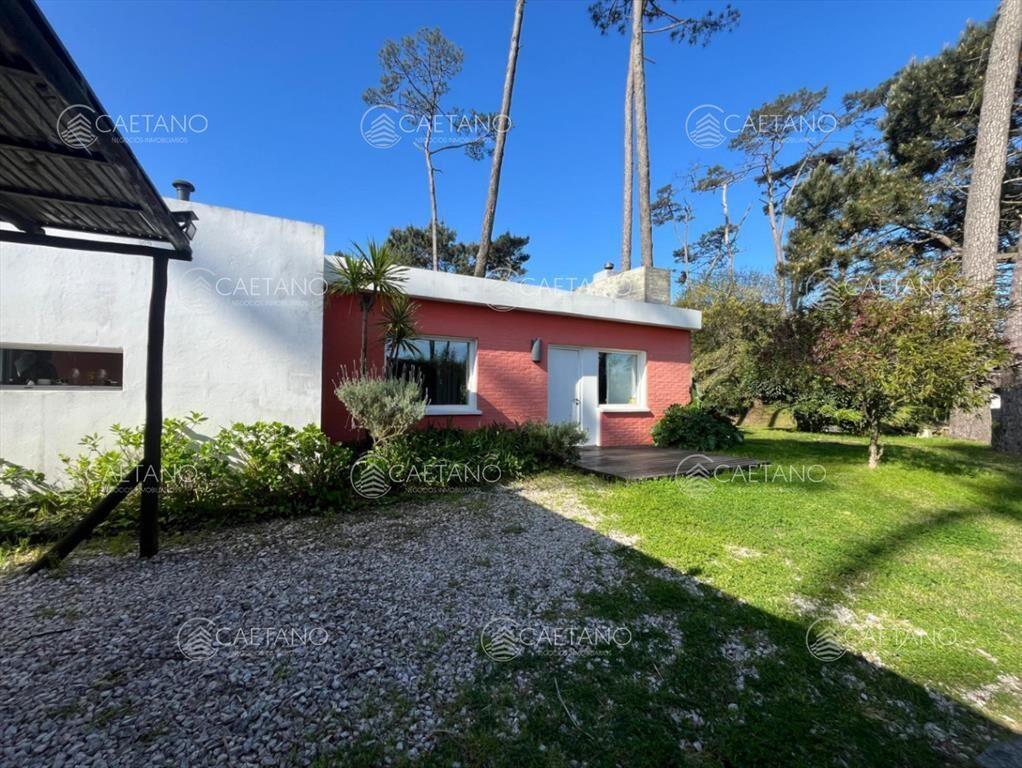 venta casa 2 dormitorios, punta del este,