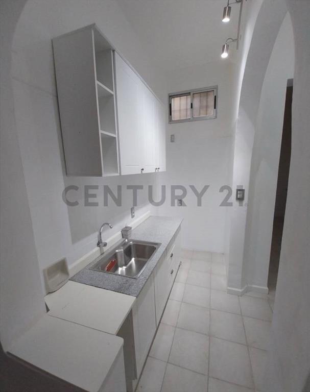 Oportunidad, Aprt 2 dorm RECICLADO con patio exclusivo! M...