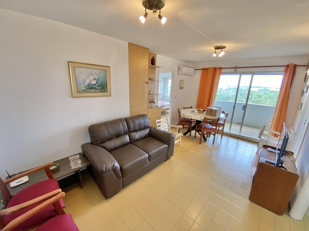 ALQUILER DE APARTAMENTO CON VISTA AL MAR