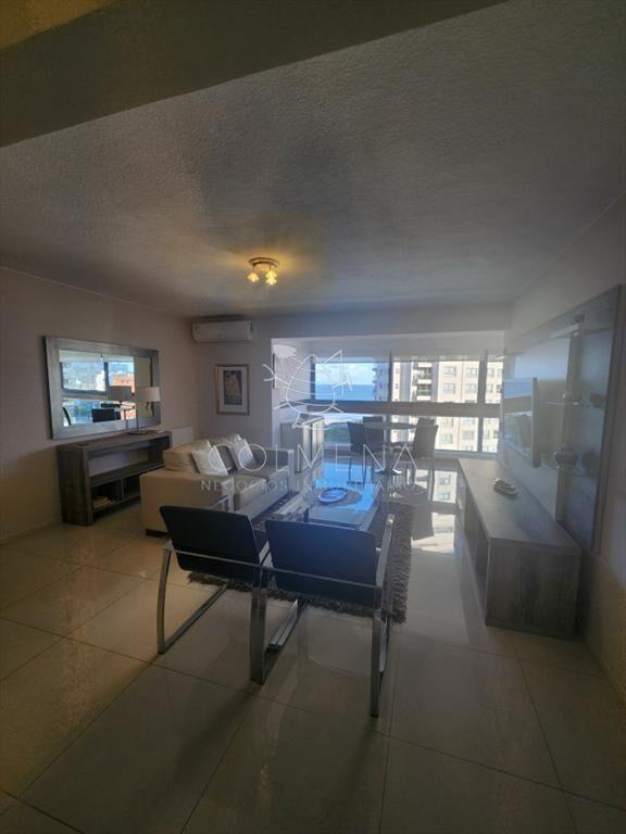 Vende apartamento en Brava, Punta del Este de 2