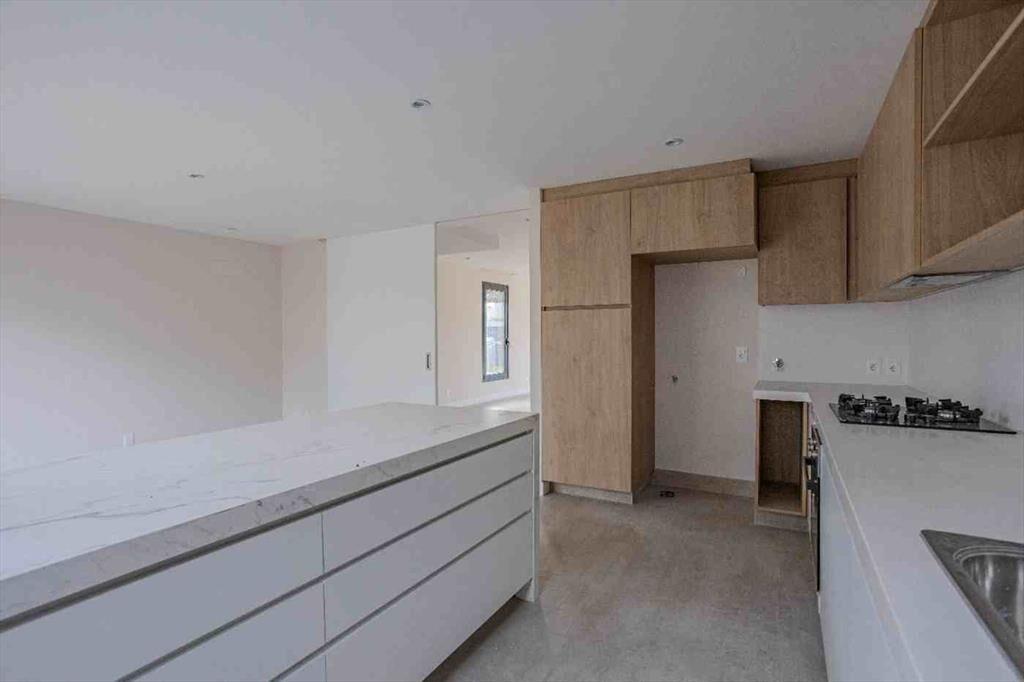 VENTA CASA PH 4 DORMITORIOS EN BARRIO PARQUES 2