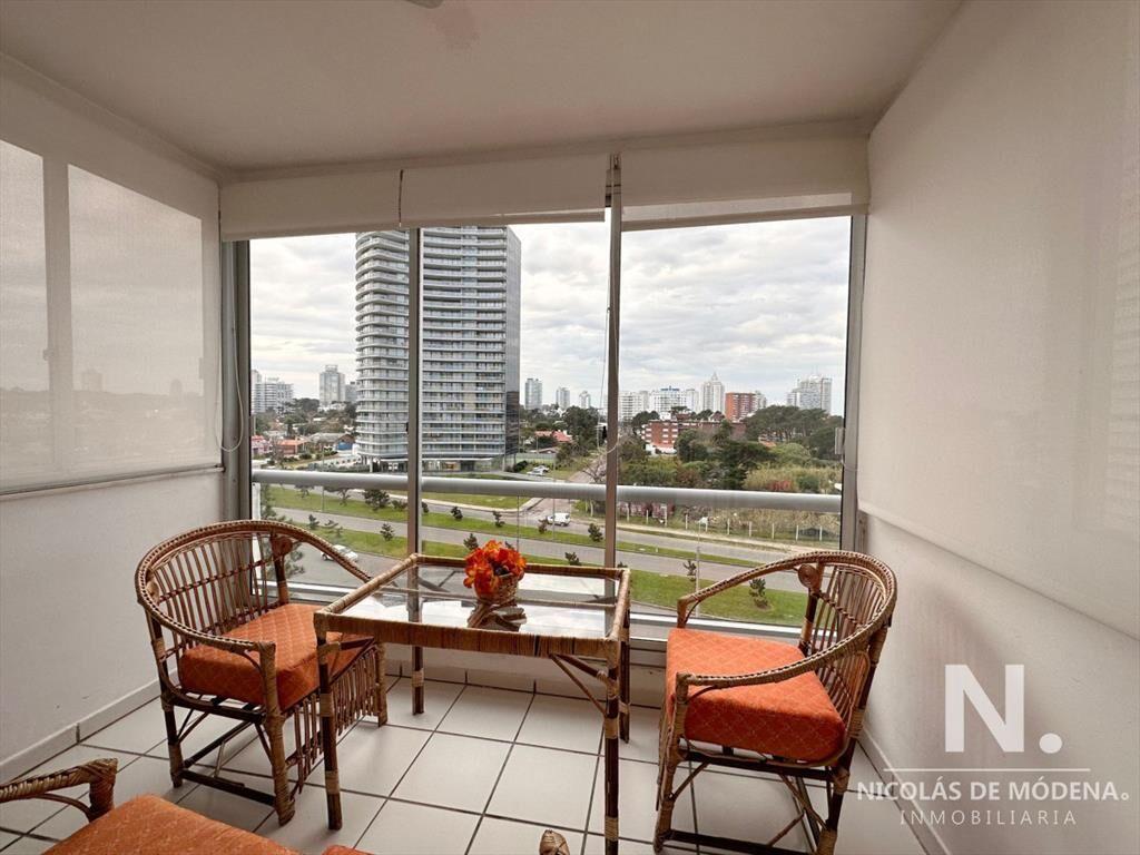 Departamento En Venta, Edificio Cap Breton, Mansa - Punta