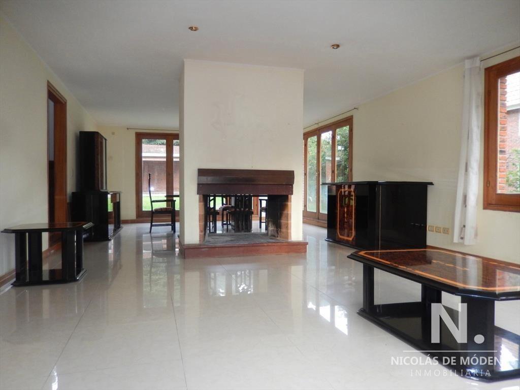Casa en venta en la zona de Lugano - Punta del Este