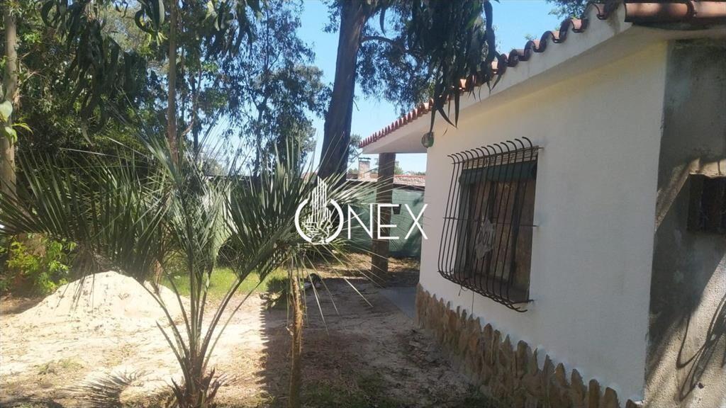 Se vende casa en Parque del Plata norte.