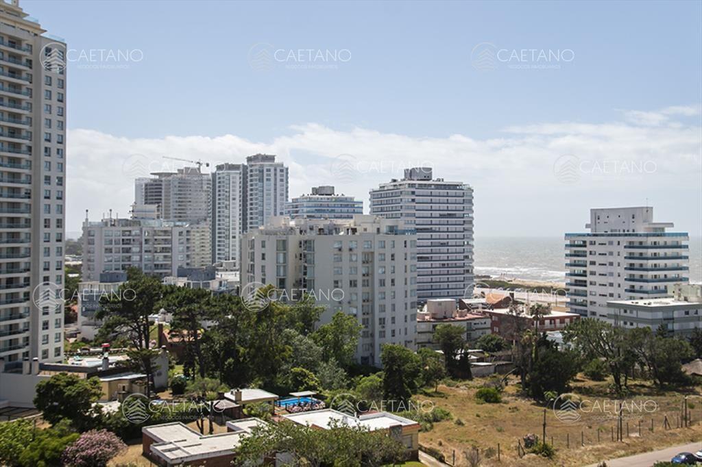Venta apartamento 2 dormitorios playa brava Punta