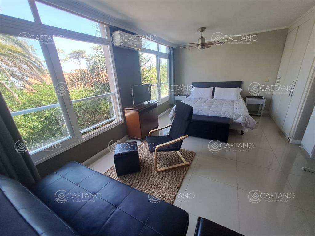 Venta apartamento 1 dormitorio. Playa Mansa, del