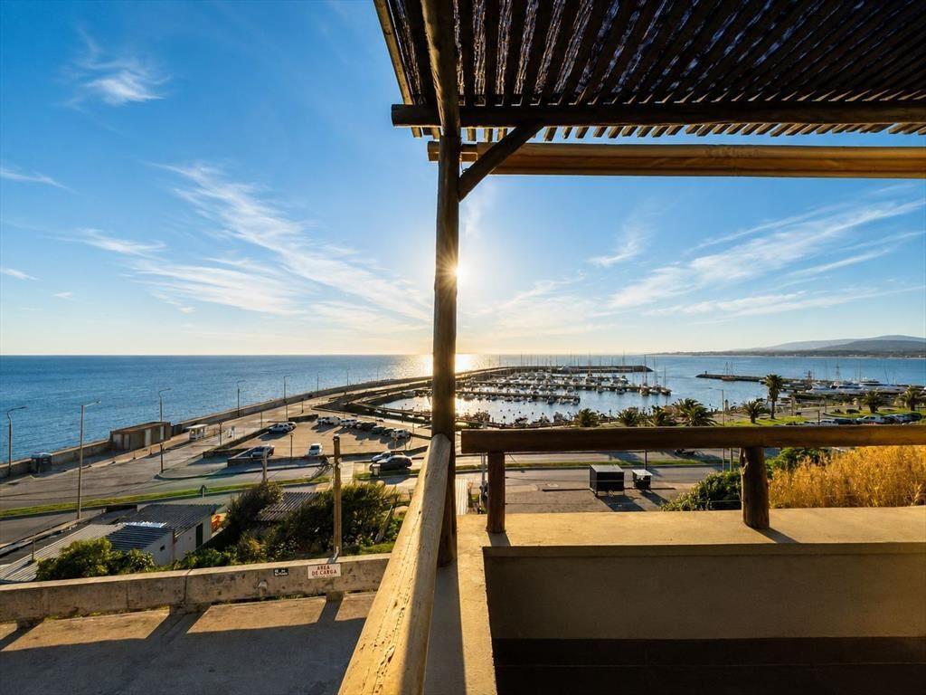 Se vende Apto frente al mar Piriápolis 2 dormi