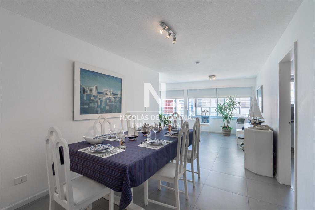Vende apartamento de 2 dormitorios en Península,
