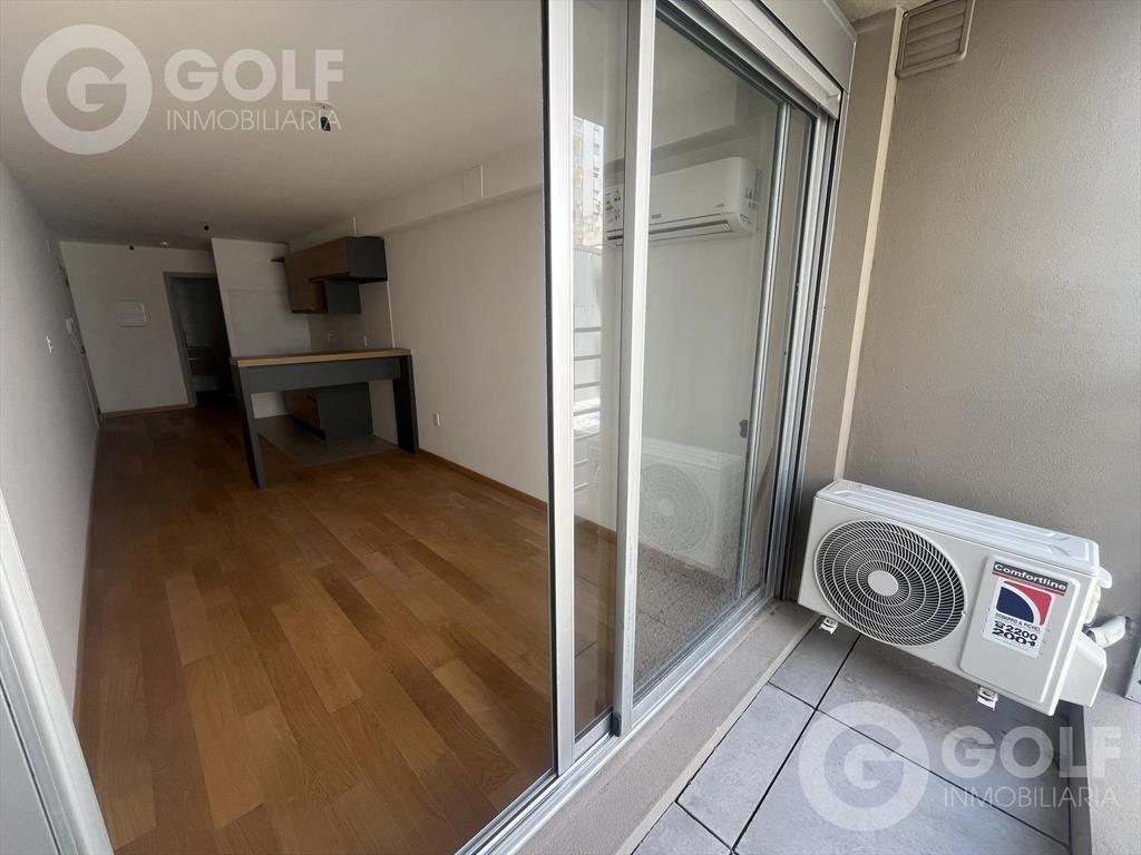 Venta de monoambiente con terraza en Punta Carretas