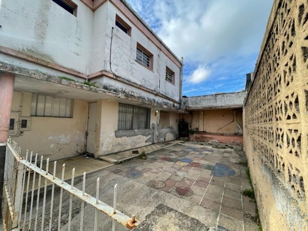 Venta gran casa en centro con excelente renta
