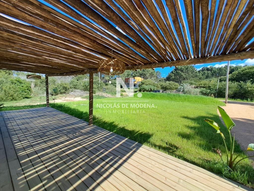 Casa a estrenar a la venta en Arenas de Jose 2