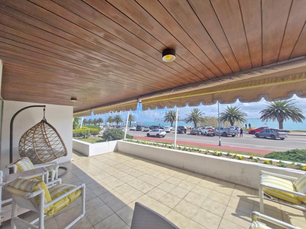 Venta Apartamento en Punta del Este Edificio en
