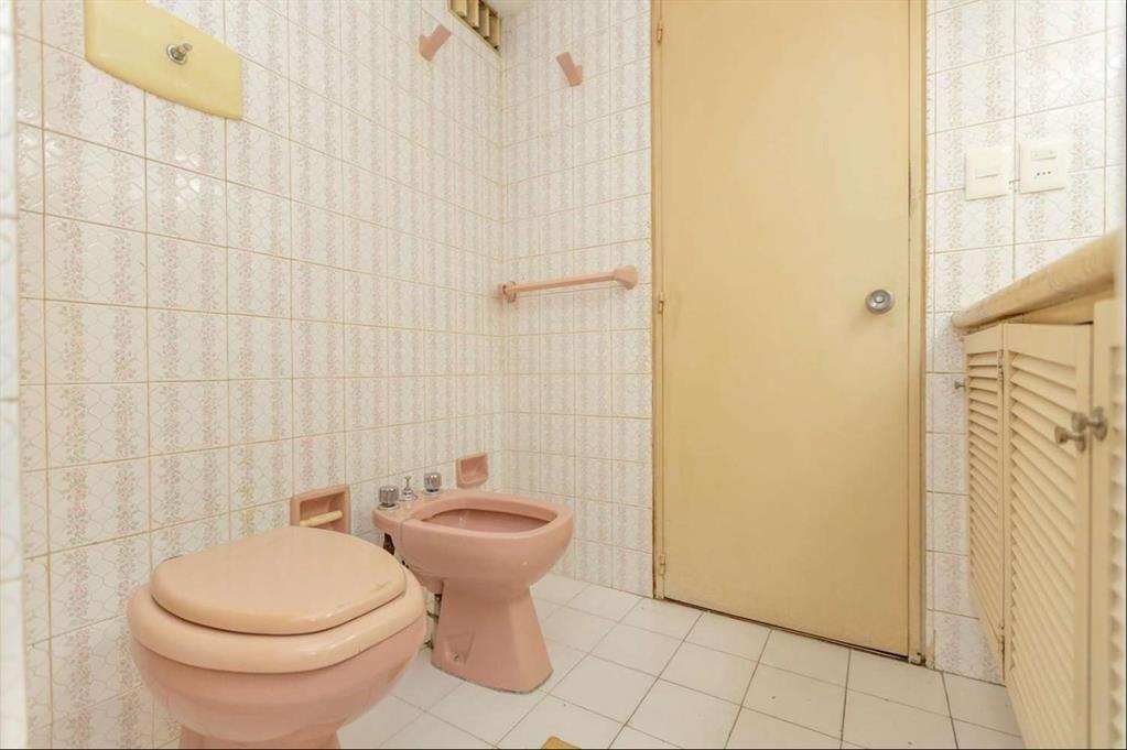 VENTA APARTAMENTO POCITOS 3 DORMITORIOS 3 BAÑOS LOSA GARAJE