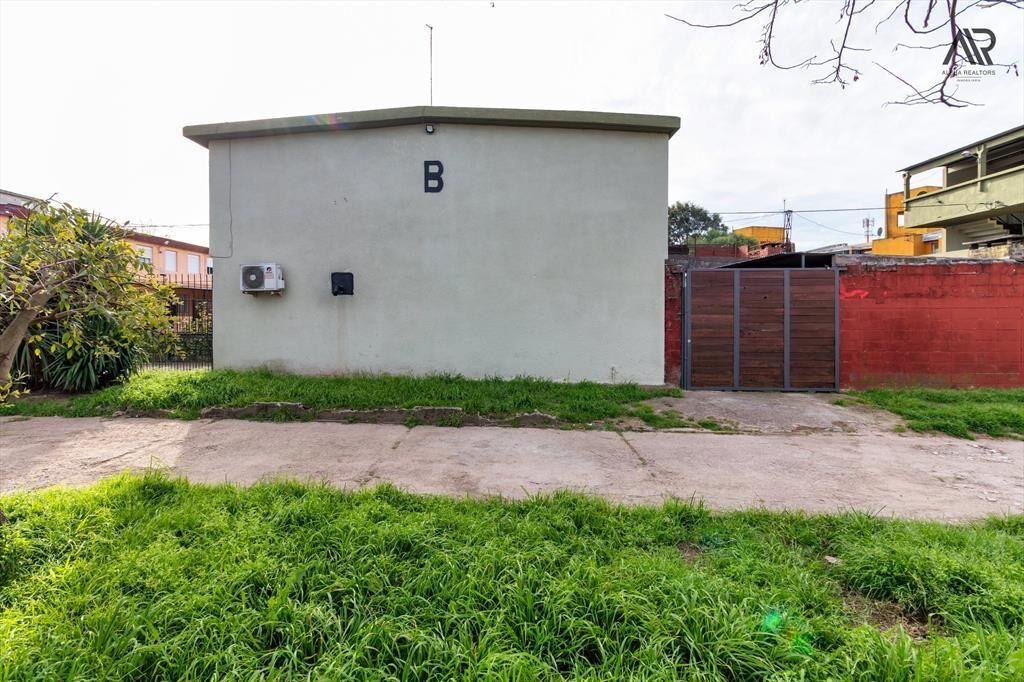 Casa en venta c/ cochera en Cerrito