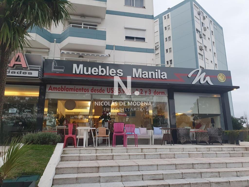 Local comercial con excelente ubicacion.