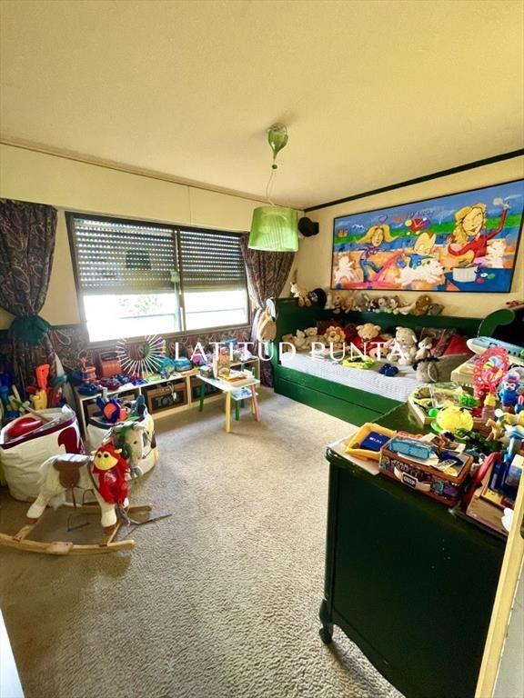 Apartamento en Brava, 4 dormitorios más dependencia