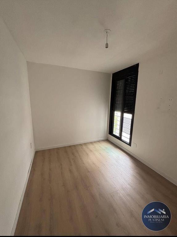 Apartamento en alquiler c/ cochera en Tres Cruces