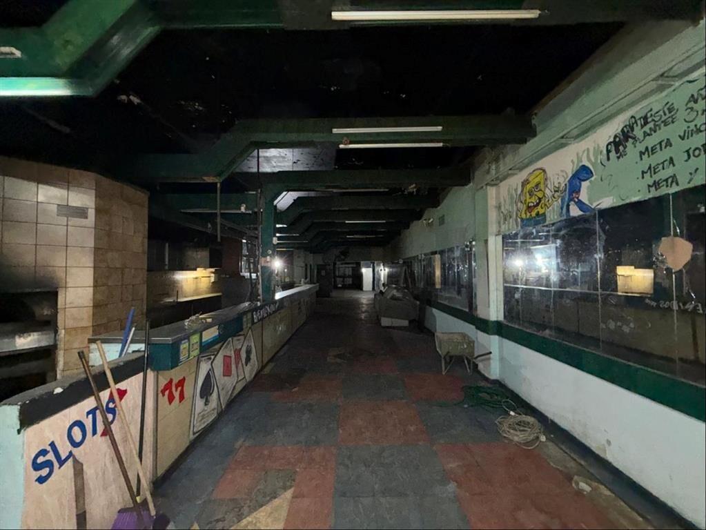ALQUILER Local comercial 400m2 en Union