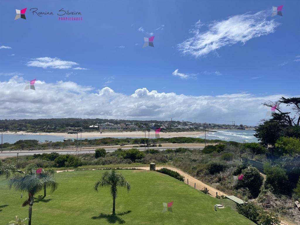 SUPER PREMIUM PUNTA DEL ESTE CON VISTA AL ARROYO