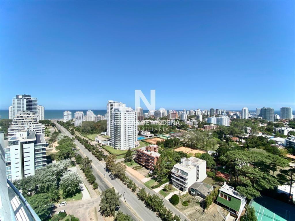 Apartamento en venta Punta del este. Torre