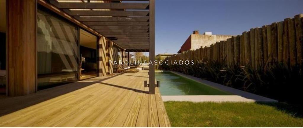 Casa en venta 3 dormitorios en el Chorro,