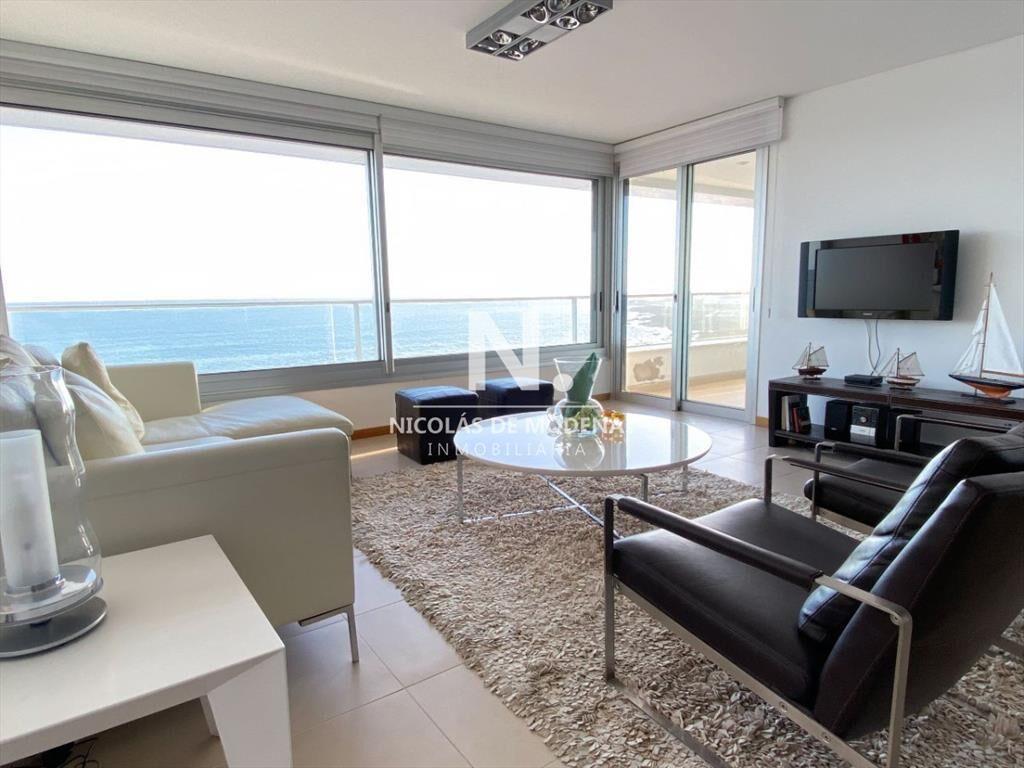 Alquila apartamento en Peninsula Punta del Este, de 3 dormi