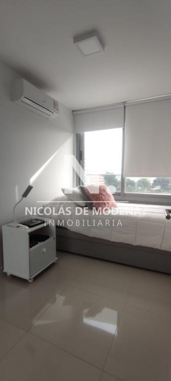 Exelente departamento a metros de la playa.