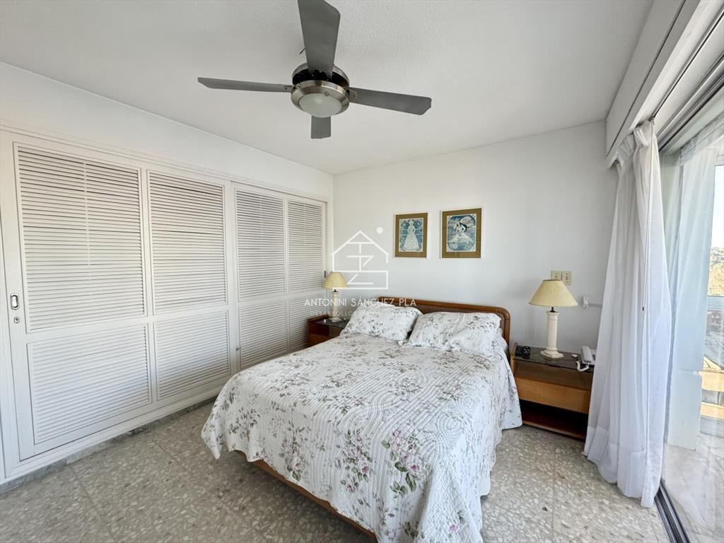 Venta apartamento 2 dormitorios mas dependencia