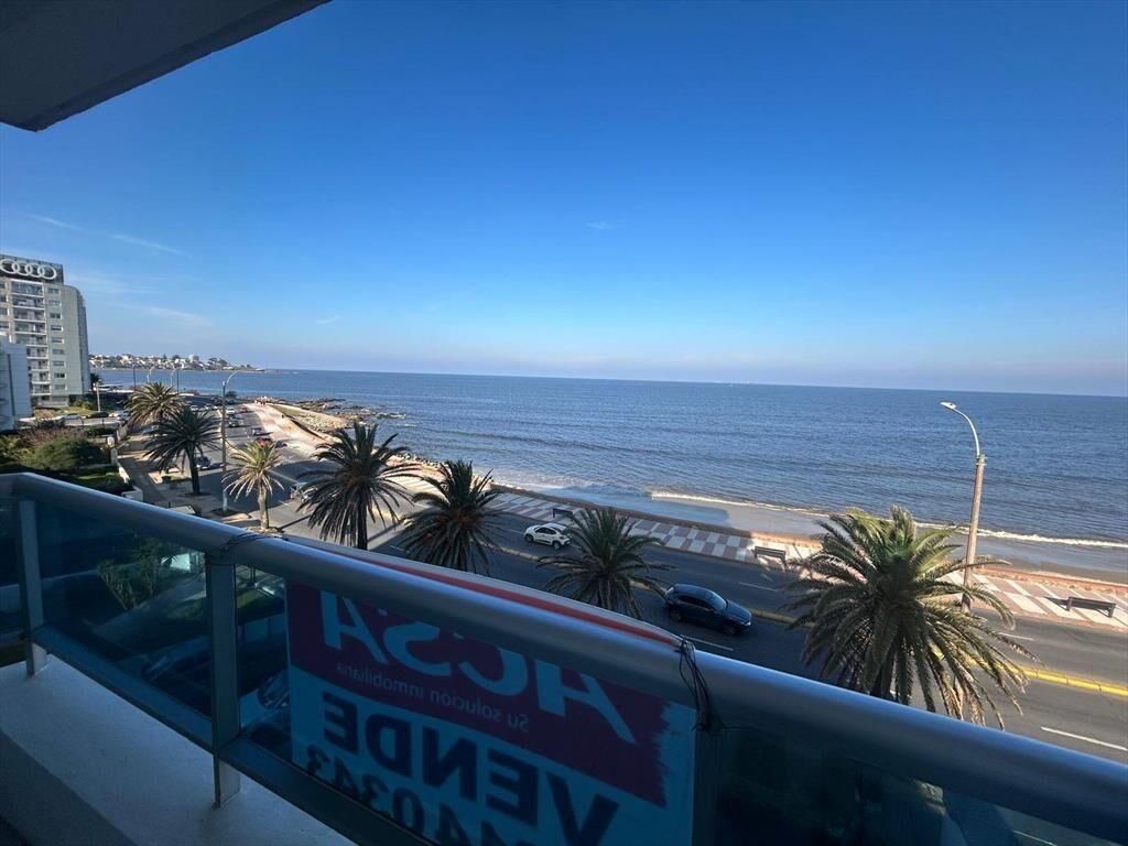 Venta de Apartamento Sobre Rambla con 2 dormitorios en Malvi