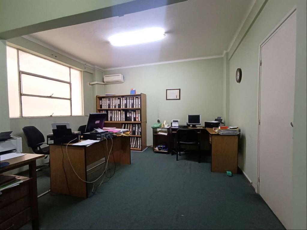 VENTA - OFICINA - CIUDAD VIEJA