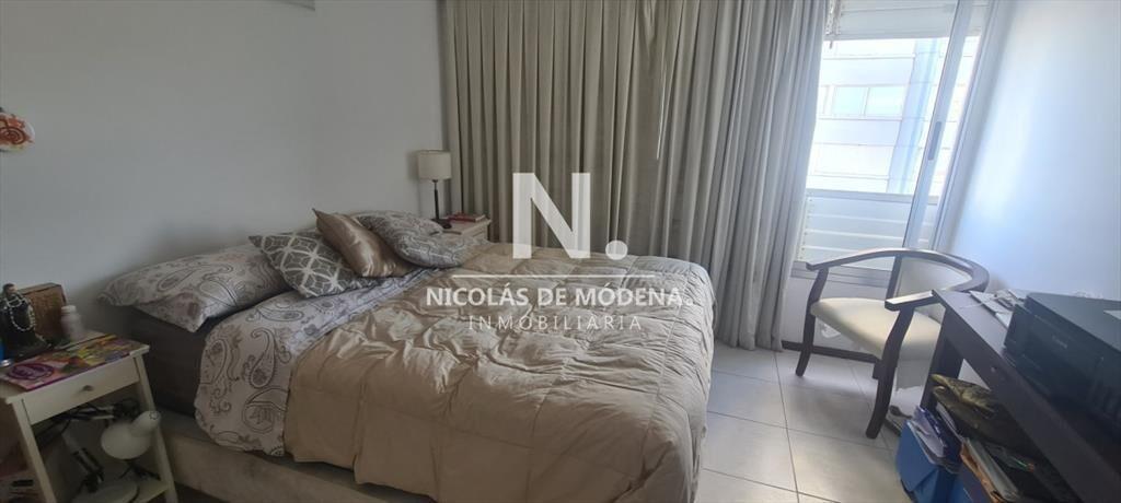 Amplia planta con vista al mar en venta en punta