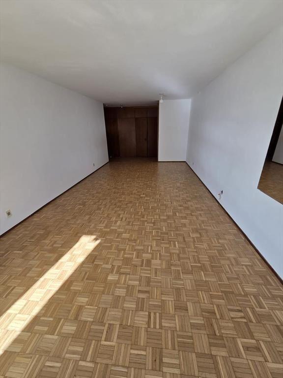 Plaza Gomensoro, vista al mar, piso alto, 155 m2, 3 dormito
