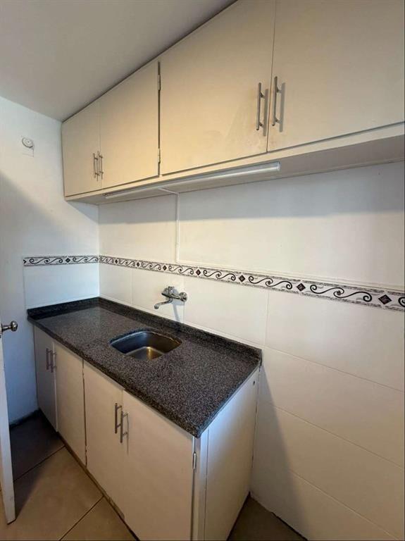 Alquiler de Apartamento Pocitos nuevo 1 dormitorio con o si