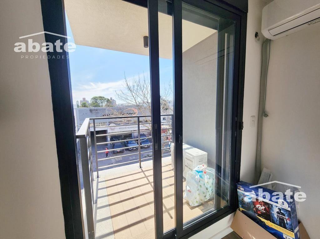 Apartamento 2 dormitorios en La Blanqueada Con renta Terraz