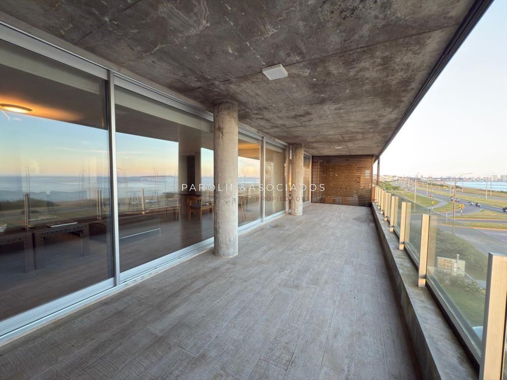 Apartamento en venta de 3dormitorios penthouse al