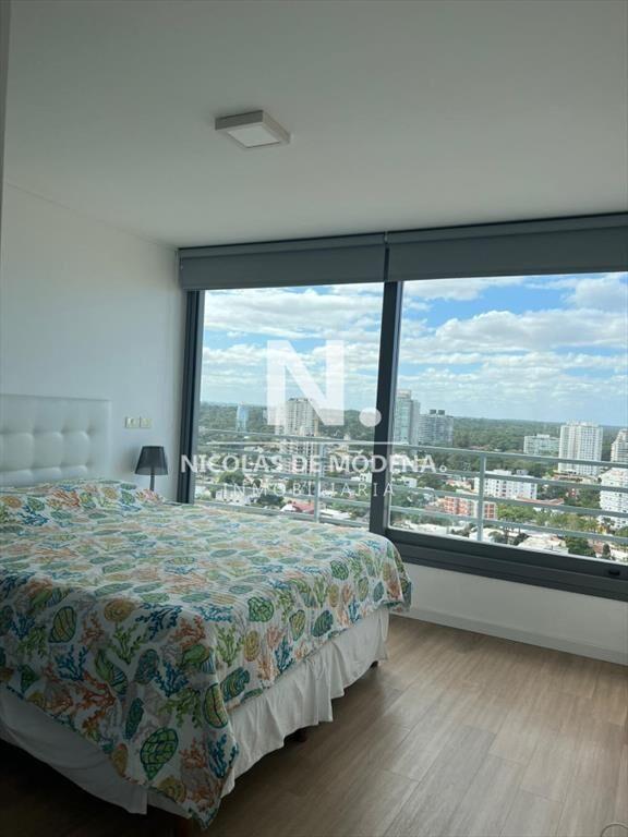 Hermoso apartamento con excelente vista!