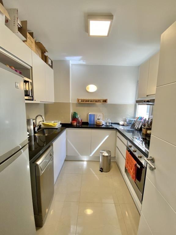 ALQUILER TEMPORARIO DE APARTAMENTO 3 DORMITORIO EN EDIFICIO