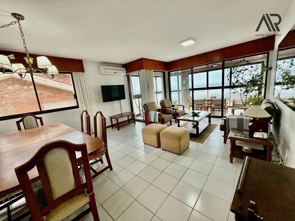 Venta apartamento 3 dormitorios. Primera Linea, Playa Brava.