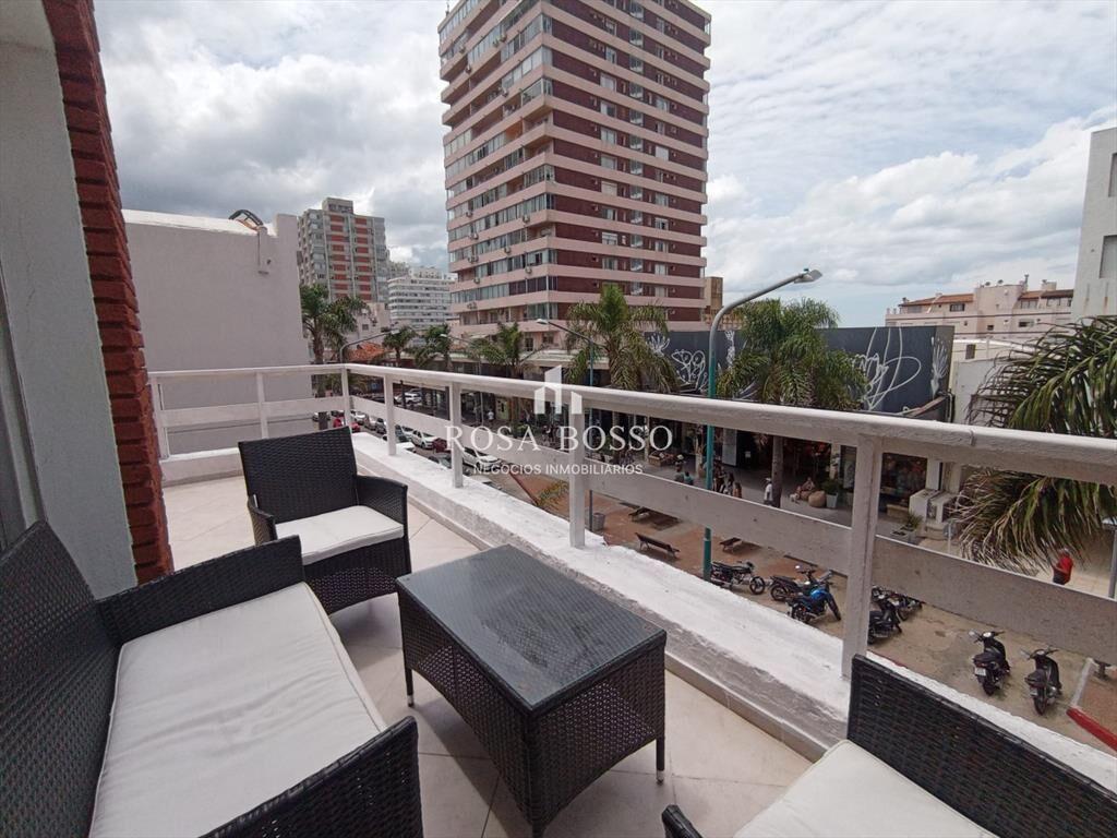 Venta Depto 2 dormitorios Península Punta del