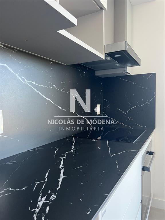 Apartamento en venta de 3 dormitorios en Primera