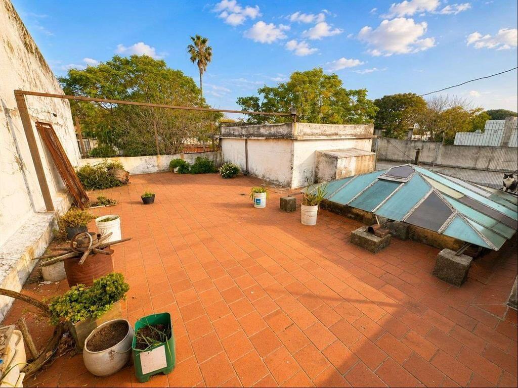 CASA PH TOTALMENTE INDEPENDIENTE EN ATAHUALPA — 135 m² + GR