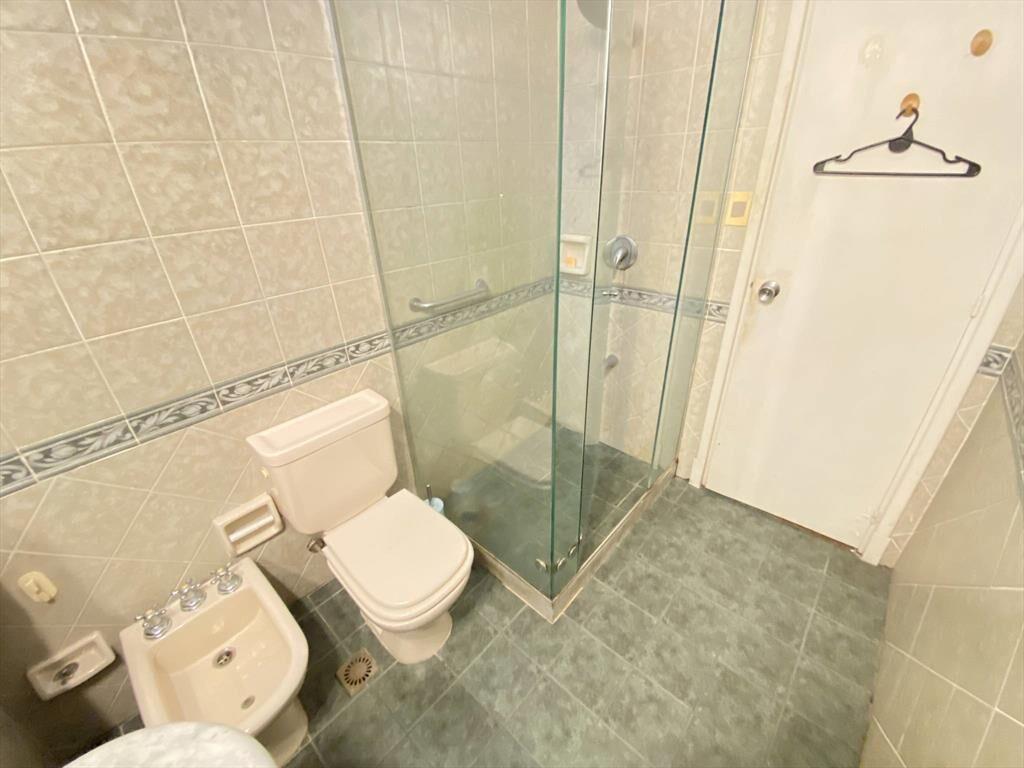 Venta de casa con 2 dormitorios en Carrasco a pasos de Aroce