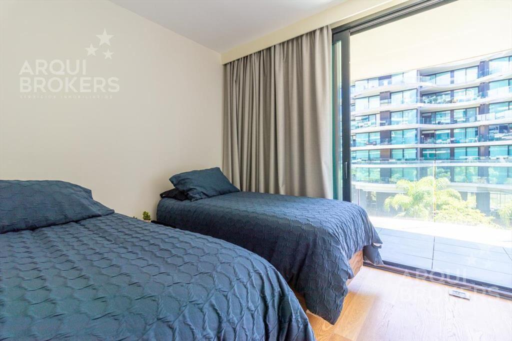 Venta  apartamento dos dormitorios en Puerto del Buceo  con