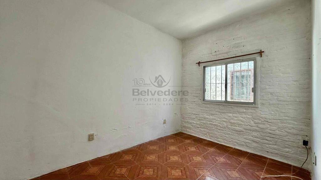 Casa en venta de tres dormitorios en Nuevo Paris