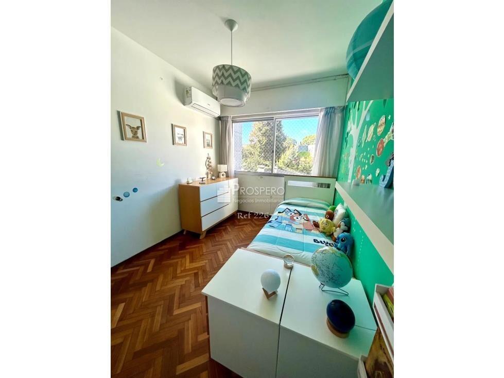 2267 venta apto 2 dorm Malvin c/balcon fte a la Rambla