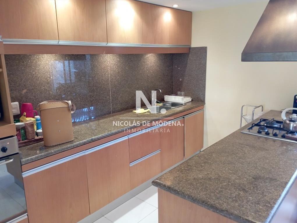 Apartamento de un dormitorio y 2 baños