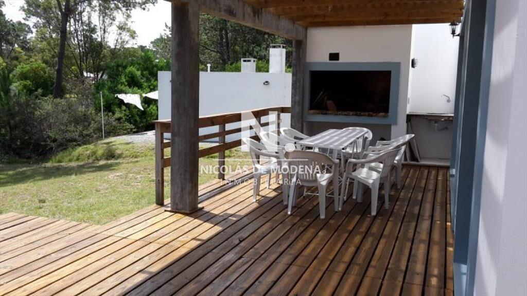 CASA EN VENTA EN LA BARRA, MONTOYA