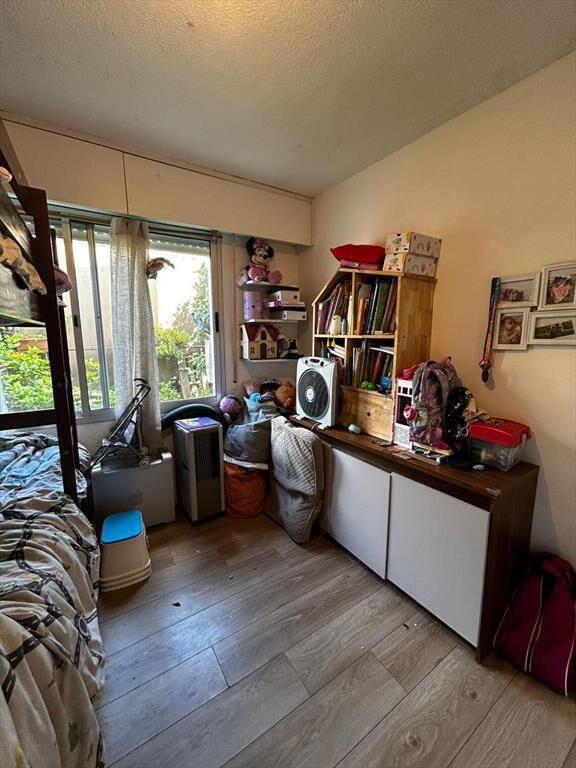 Venta de Apartamento de dos dormitorios con patio y garaje