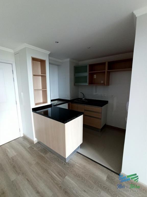 En venta apartamento de dos dormitorios a en del